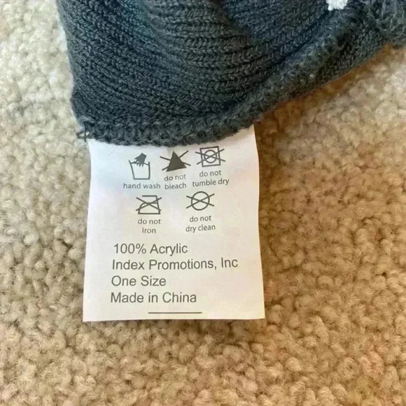 🏖️ San Francisco Giants R2D2 BB-8 Star Wars Winter Hat Cap Knit Beanie Pom - Picture 3 of 3